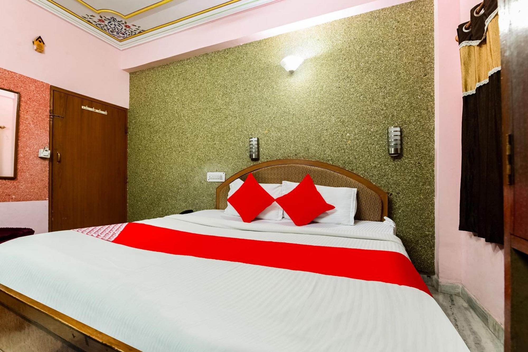 Super Oyo Flagship 72253 Jai Maa Palace Hotel جايبور المظهر الخارجي الصورة